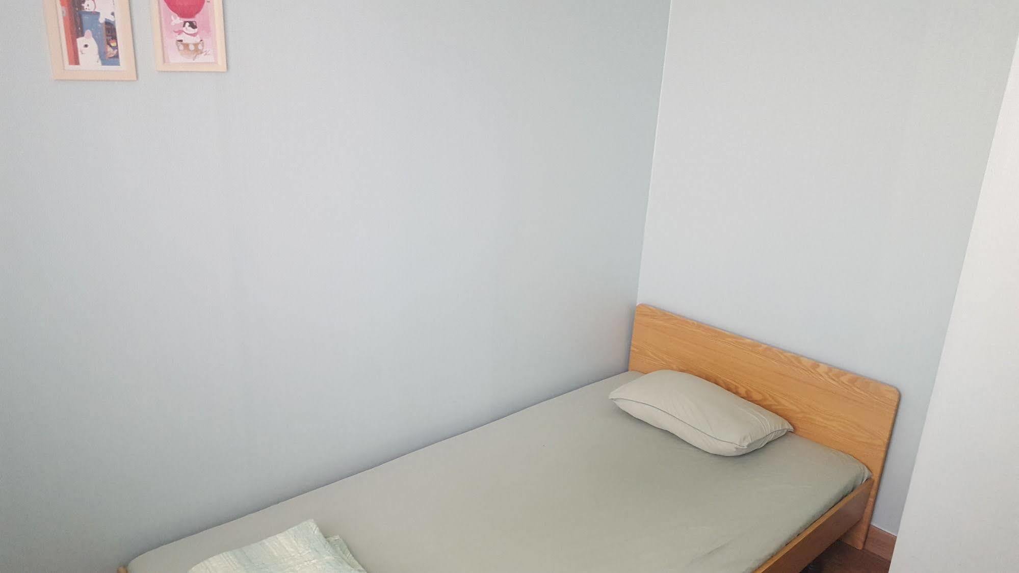 Asrama Birdsnest Hongdae Foreigner Only Seoul