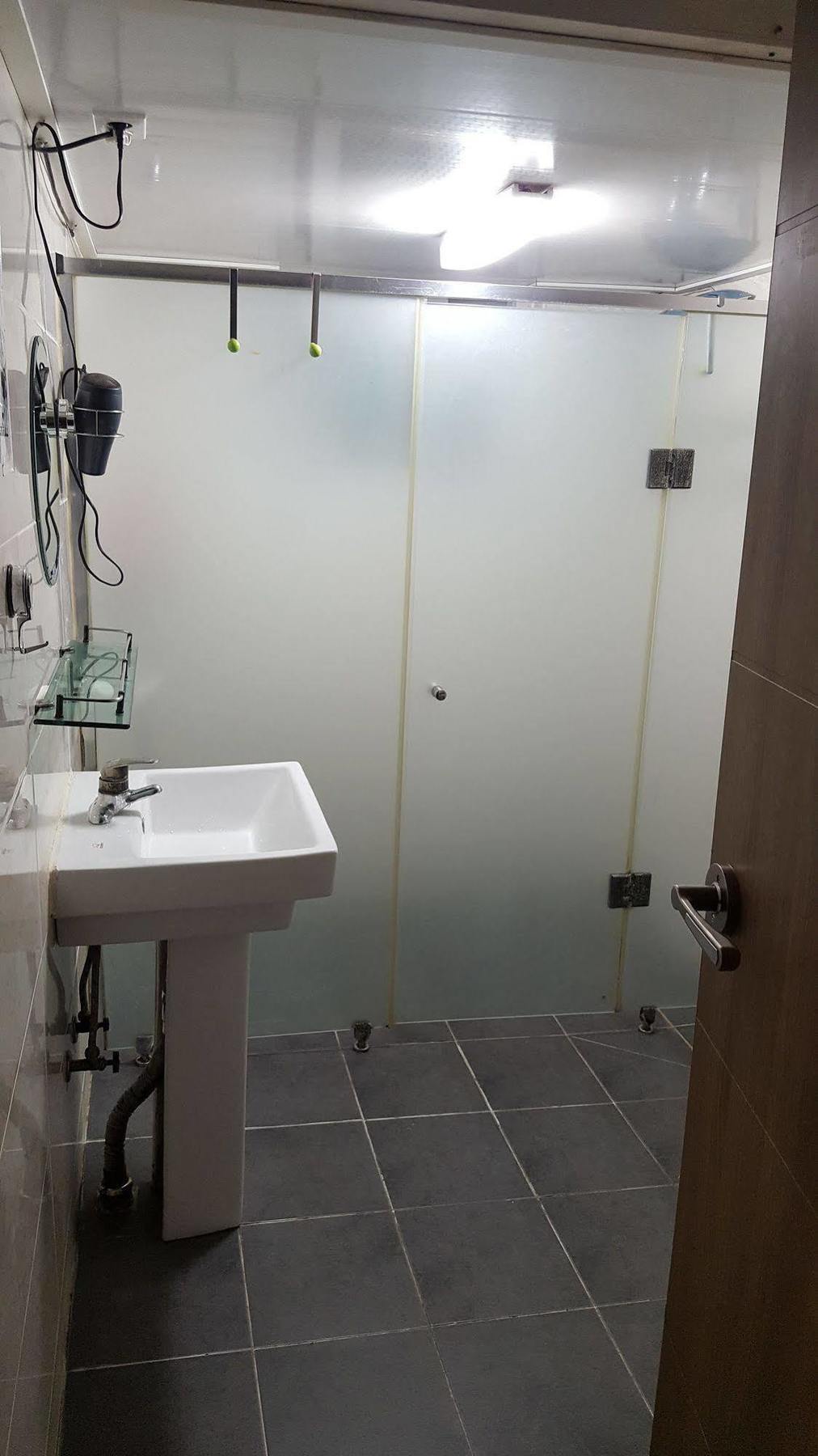 Asrama Birdsnest Hongdae Foreigner Only