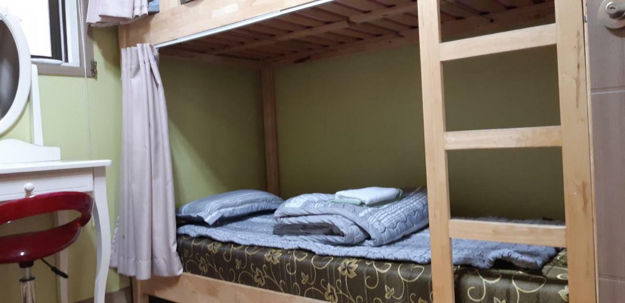 Asrama Birdsnest Hongdae Foreigner Only